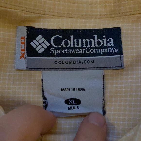 Yellow Columbia Short Sleeve Button Down - Picture 3 of 3